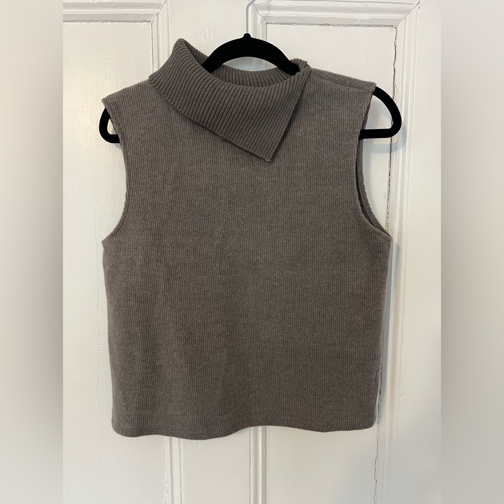 Zara Sleeveless Sweater